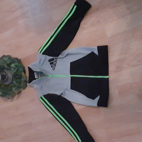 Adidas zip up jacket - Picture 5 of 7